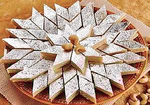 FSSAI crackdown on ‘non-veg’ silver leaf