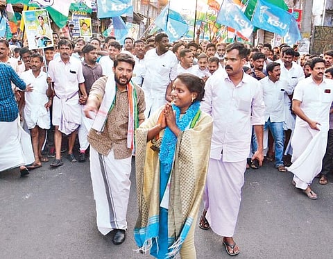 The road show conducted as part of Remya Haridas’ campaign in Alathur on Monday