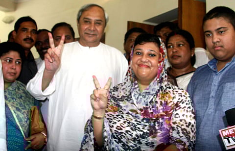 Kandhamal MP Pratyusha Rajeswari Singh with BJD supremo Naveen Patnaik (File Photo | EPS)