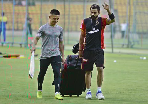 Chhetri to Kohli: Glad I didn't become a cricketer. Can't be carrying that around. | EPS