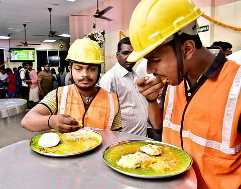 The state government plans to rebrand the Annapurna meal centres as ‘Indira Canteens’ , similar to the initiative by the Karnataka government