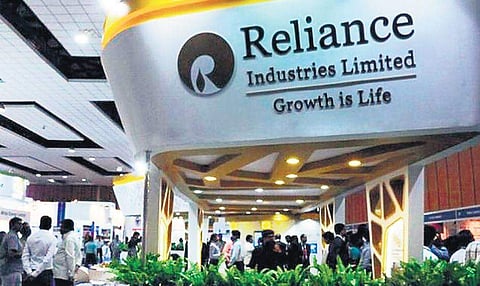 RIL moves tower, fibre infra to InVits