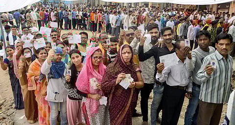 Voters waiting for their chance to exercise their democratic franchise during the Lok Sabha fourth phase polls. (Photo : PTI)