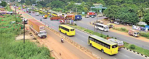 Motorists on the Chennai-Benguluru National Highway are no strangers to traffic congestion, caused by heavy vehicles | file photo