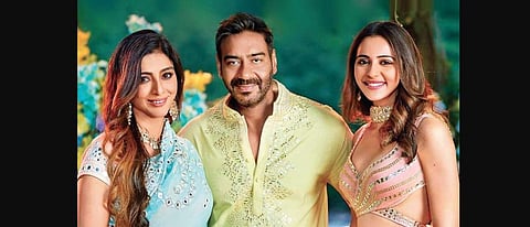 Tabu, Ajay Devgn & Rakul Preet Singh in De De Pyaar De.