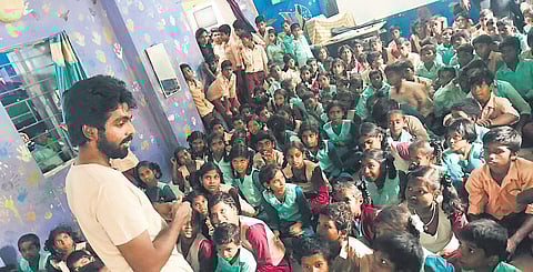 If directors can wait, I would gladly compose for them: GV Prakash Kumar