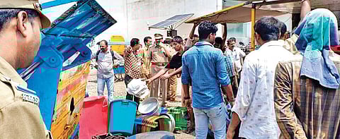 Kochi Corporation officials evicting the encroachments near Broadway with the help of the police on Thursday | Express