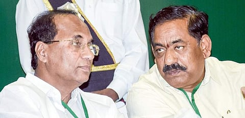 Former Assembly Speaker Kodela Siva Prasada Rao (L) (Photo| RVK Rao, EPS)