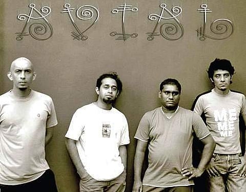 An old poster with Avial’s original lineup