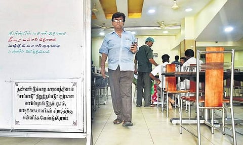 This Teynampet restaurant has put up a note saying it may not be able to serve noon meal due to water shortage, on Sunday | P Jawahar