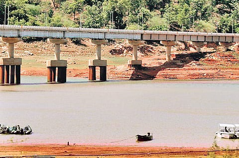 Patrol boats docked in Chitrakonda reservoir near Gurupriya bridge. (Photo | EPS)