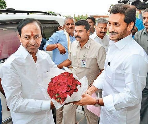 YS Jagan Mohan Reddy receiving Telangana Chief Minister K Chandrasekhar Rao at his residence in Tadepalli. Image from an earlier occasion. (Photo | EPS)