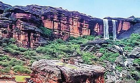 Badami’s Akka-Thangi regains lost grandeur