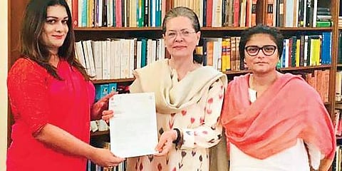 UPA Chairperson Sonia Gandhi with Congress’ first transgender office-bearer Apsara Reddy and All India Mahila Congress chief Sushmita Dev in Delhi | Express