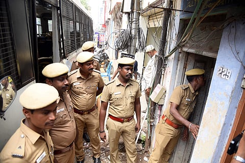 National Investigation Agency (NIA) conducts search operation at linghi chetty street in mannady in chennai on saturday. | (R Sathish Babu | EPS)