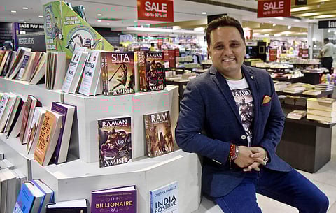 Author Amish Tripathi at the launch of his book ‘Raavan: Enemy of Aryavarta’ in Hyderabad. (Photo | Vinay Madapu, EPS)