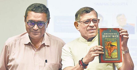 S Gurumurthy, Editor of Thuglak magazine, with Rajya Sabha Member Swapan Dasgupta during the launch of the latter’s book in Chennai on Saturday | Ashwin Prasath