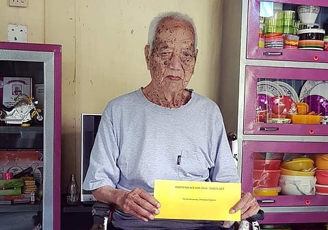 The 99-year-old Darthawma Renthlei, who was awarded the ‘Tamrapatra’ by Central government in 1972, was suffering from old age ailments which confined him to his bed for several years. (Photo | By special arrangement)