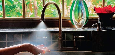 A prismatic solution to water crisis