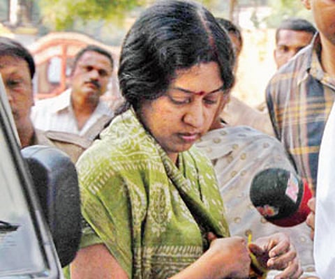 Senior IAS officer Y Srilakshmi being escorted into the Chanchalguda women’s prison (File Photo |EPS)
