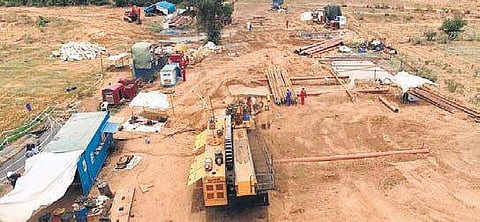 Underground pipeline works taken up on river Godavari between Seethanagaram and Gutala villages by adopting the HDD technology | Express