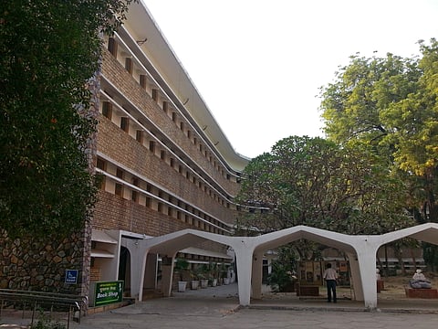 Rabindra Bhawan, Delhi, the headquarters which houses the Sangeet Natak Akademi, Lalit Kala Akademi and Sahitya Akademi. (Wikimedia commons)