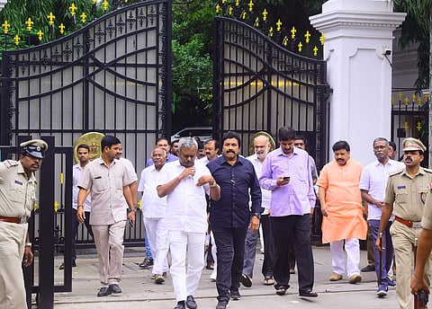 Dissident MLAs from JD S and Congress leave Raj Bhavan after meeting with Karnataka Governor Vajubhai Vala in Bengaluru Saturday July 6 2019. | (Pandarinath B | EPS)