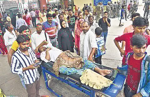 Patients have a hard time as doctors hold a strike at Lok Nayak Jai Prakash Narayan Hospital. ( Photo | EPS)