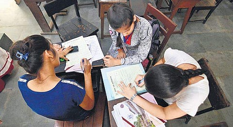 Delhi University students (Photo | EPS)