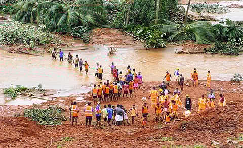 NDRF personnel caryying out search at Kavalappara in Nilambur. ( Photo | A Sanesh, EPS)