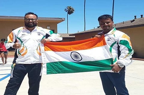 Elvis Ali Hazarika on the left with Rimo Saha. (Photo | EPS)