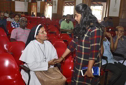 Writer Aparna Prasanthi and Sister Lucy Kalappura at the Mahasweta Devi commemoration meeting held at Townhall in Kozhikode, Kerala. (Photo | Manu R Mavelil, EPS)