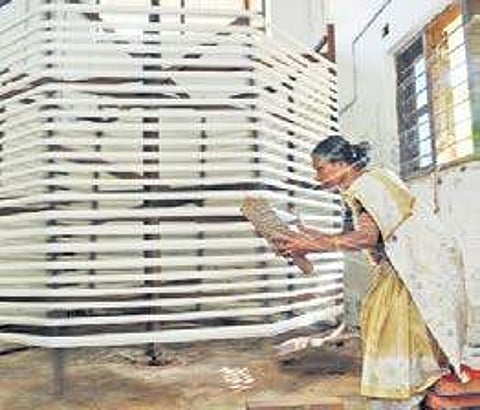 Paravoor weavers to launch organic baby clothes