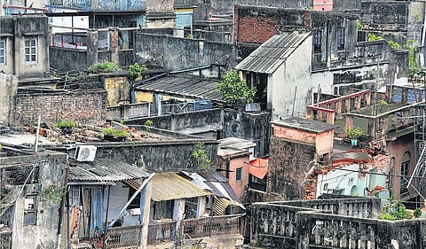 A view of the buildings in the Bowbazar area, where several houses have been damaged owing to tunneling for East-West Metro corridor, in Kolkata. (Photo | PTI)