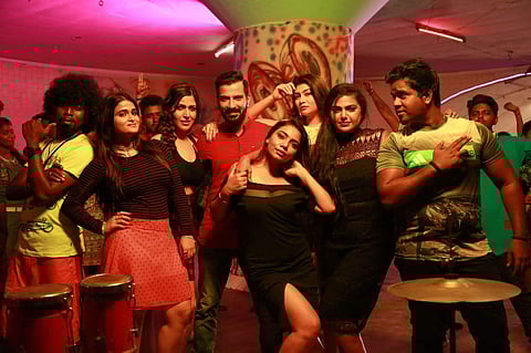 A still from Ongala Podanum Sir.