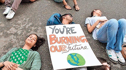 Indian protesters will likely focus on air pollution as phasing out fossil fuels is the need of the hour for the country