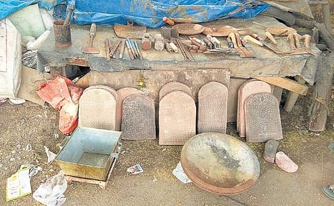 The nomads make their living by manufacturing tools and utensils. | ( Photo | EPS )