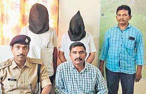 Rampachodavaram ASP Vakul Jindal addressing the media on Monday I Express