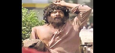 A still from Bharath-starrer 'Kaadhal'.