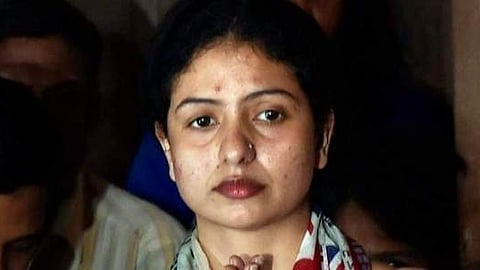 In the viral video, Hasin Jahan is seen beating the woman who has been admitted to Suri Sadar Hospital with head injury.