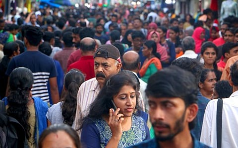 A busy Onam market in Kerala's Kozhikode district (Photo | TP Sooraj, EPS)