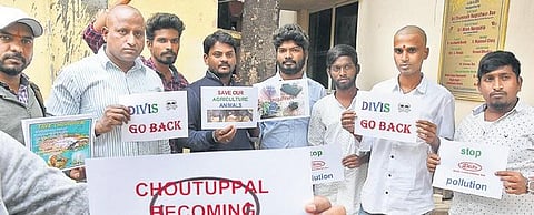 Farmers and activists from 11 districts in Telangana stage a protest in Hyderabad on Thursday against big pharma companies| RVK Rao