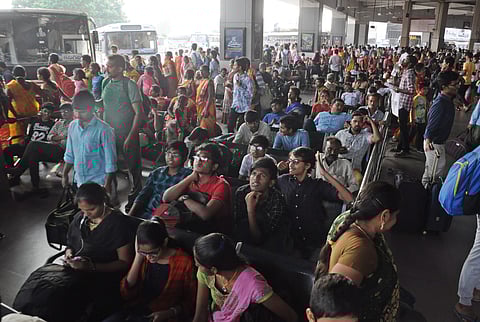 Marking Sankranti holidays heavy passsenger rush seen at Pandit Nehru Bus Station in Vijayawada on Saturday| Prasant Madugula