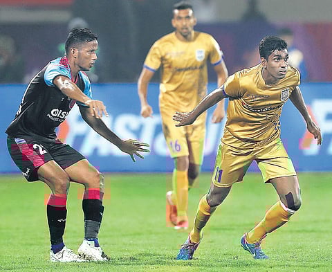 Raynier Fernandes (R) had a stellar 2019, including making his national team debut