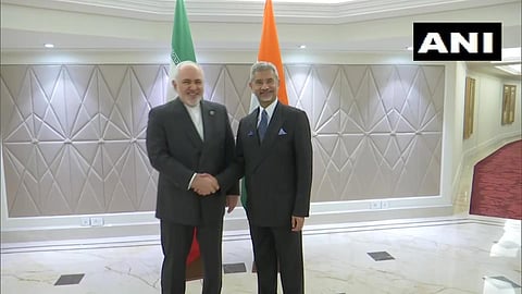 External Affairs Minister S Jaishankar (R) and Iranian Foreign Minister Javad Zarif (Photo| ANI)