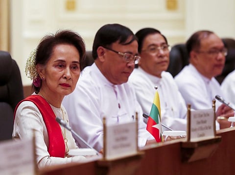 Myanmar State Counselor Aung San Suu Kyi (C) attends a bilateral meeting with Chinese President Xi Jinping at the Presidential Palace in Naypyidaw (Photo| AFP)
