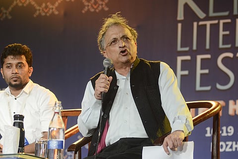 Historian Ramchandra Guha speaks at the Session Patriotism vs Jingoism at the Kerala Literature Festival in Kozhikode. (Photo | EPs/Manu R Mavelil)
