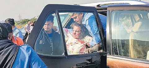 Actor Shabana Azmi is brought out of the damaged vehicle on Saturday. (Photo | PTI)
