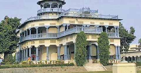 Home for orphans of Partition An orphanage was set up in 1947 by Jawaharlal Nehru at Anand Bhavan, his ancestral house, in Allahabad (now Prayagraj) where children who had lost their parents during Partition were first kept