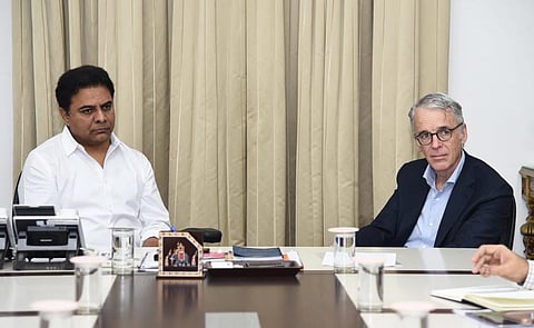 IT Minister KT Rama Rao (L) and Salesforce co-founder Parker Harris. (Photo| Twitter/ @KTRTRS)